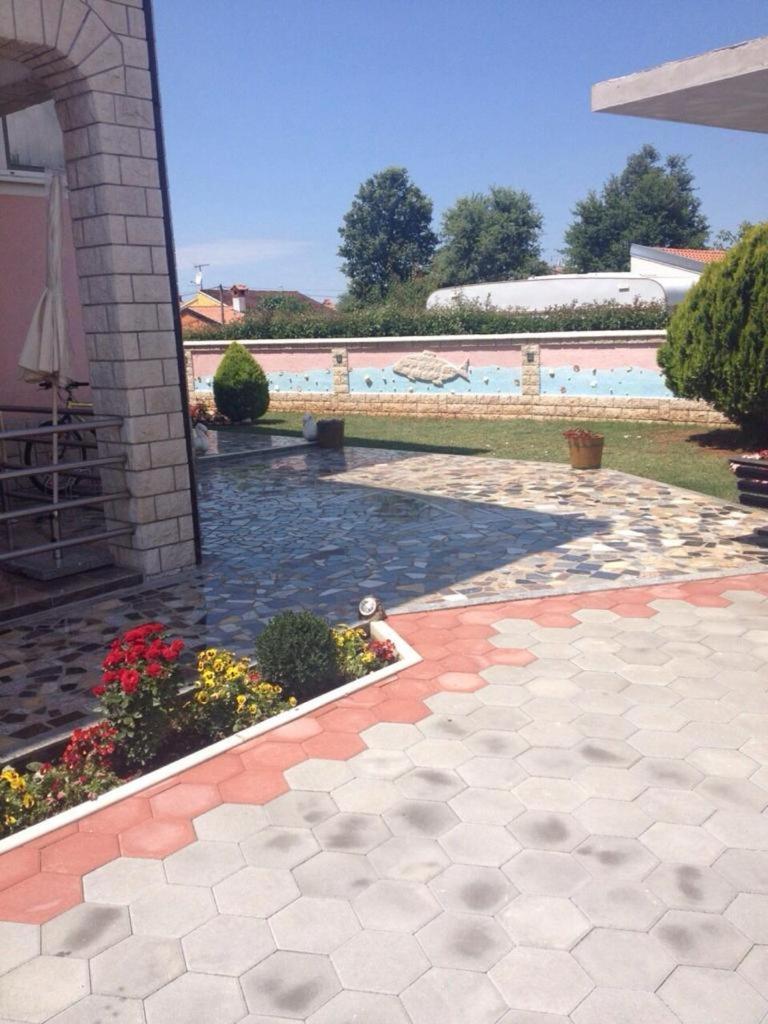 Villa Baldi -Apartmani Danny Tar-Vabriga Екстериор снимка